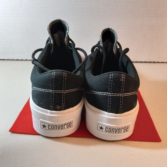 Converse black men's Sneaker size 11 - Picture 3 of 6